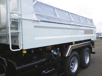 三菱ふそうスーパーグレートダンプ大型（10t）[写真15]