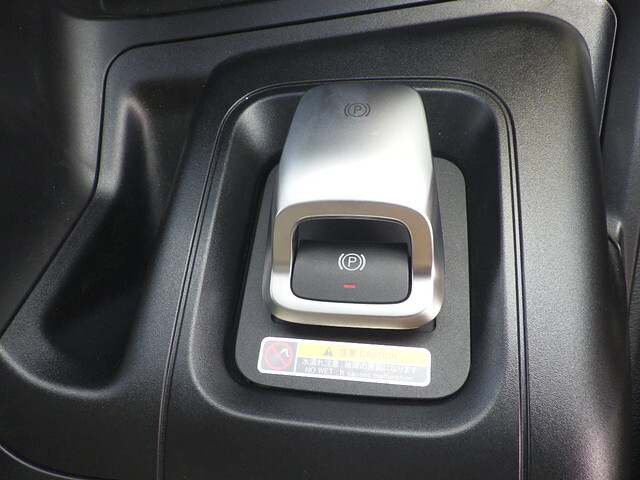 三菱ふそうスーパーグレートダンプ大型（10t）[写真23]