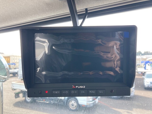 三菱ふそうスーパーグレートダンプ大型（10t）[写真32]