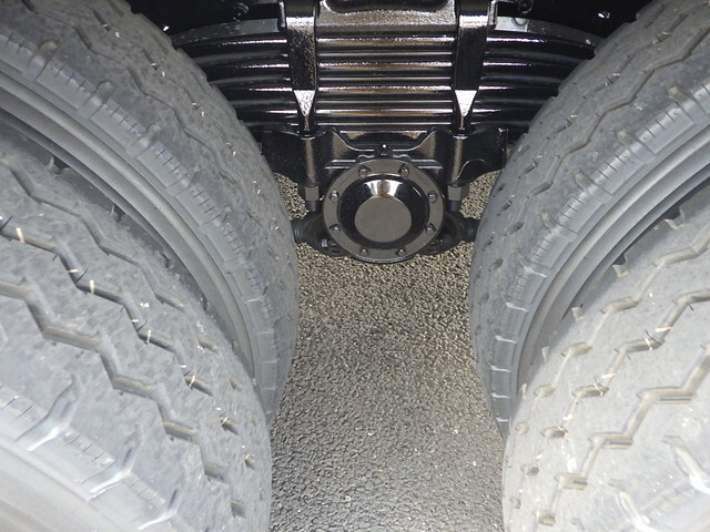 三菱ふそうスーパーグレートダンプ大型（10t）[写真09]