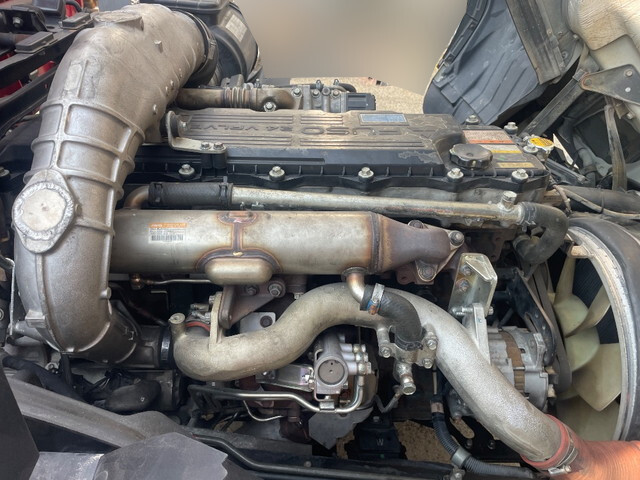 三菱ふそうファイタークレーン5段増トン（6t・8t）[写真21]