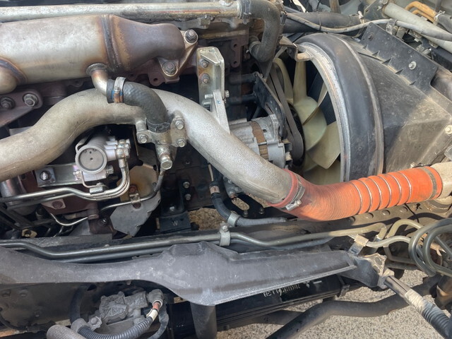 三菱ふそうファイタークレーン5段増トン（6t・8t）[写真22]