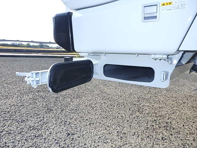 三菱ふそうキャンターパッカー車（塵芥車）小型（2t・3t）[写真15]