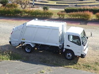 三菱ふそうキャンターパッカー車（塵芥車）小型（2t・3t）[写真23]
