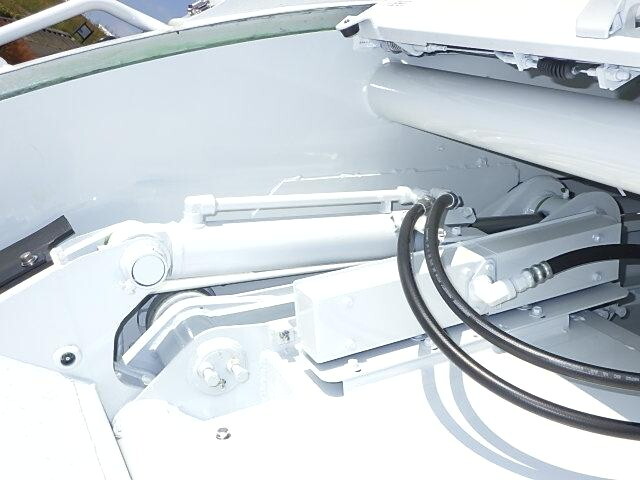 三菱ふそうキャンターパッカー車（塵芥車）小型（2t・3t）[写真08]