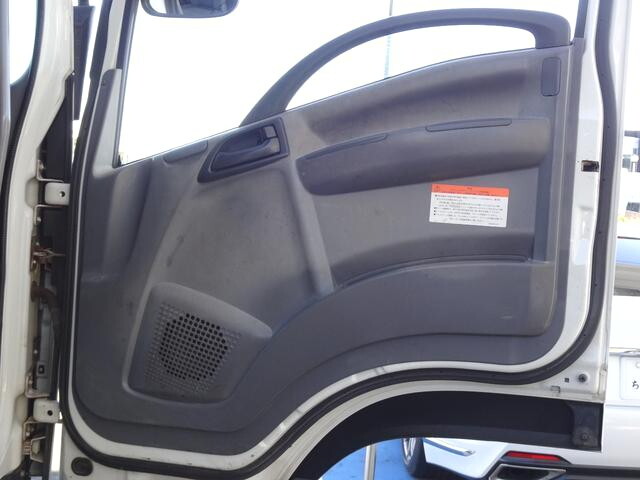 いすゞフォワードクレーン4段中型（4t）[写真32]