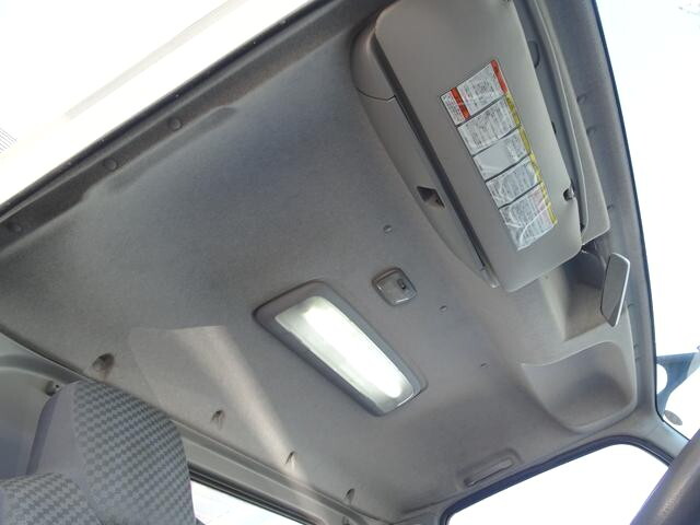 いすゞフォワードクレーン4段中型（4t）[写真40]