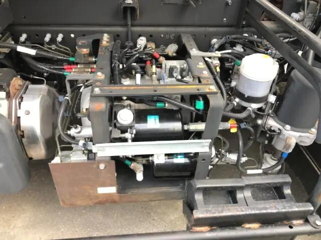 いすゞフォワードダンプ中型（4t）[写真25]