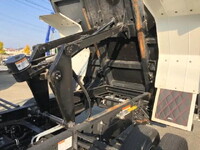 いすゞフォワードダンプ中型（4t）[写真32]