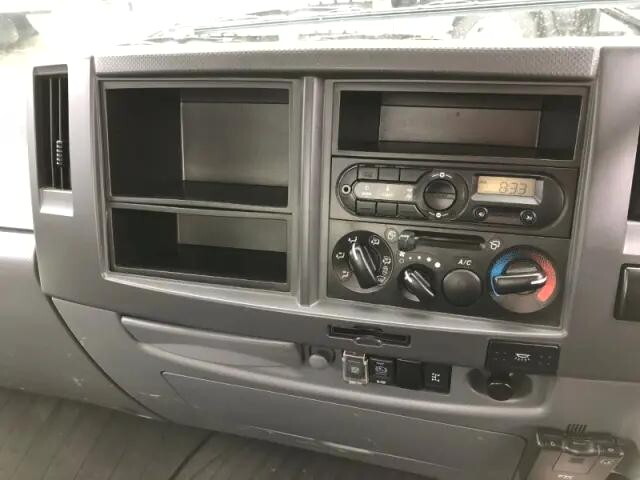 いすゞフォワードダンプ中型（4t）[写真09]