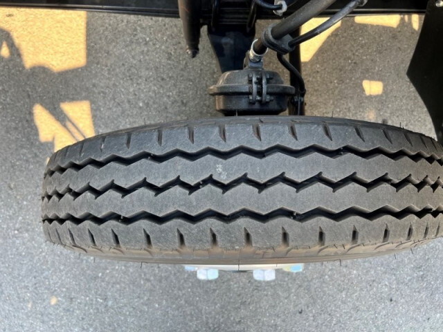 三菱ふそうファイターコンテナ専用車中型（4t）[写真22]