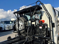 三菱ふそうファイターコンテナ専用車中型（4t）[写真33]