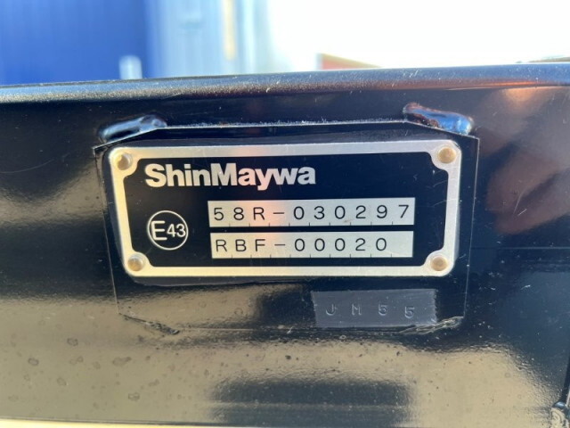 三菱ふそうファイターコンテナ専用車中型（4t）[写真35]