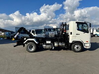 三菱ふそうファイターコンテナ専用車中型（4t）[写真07]