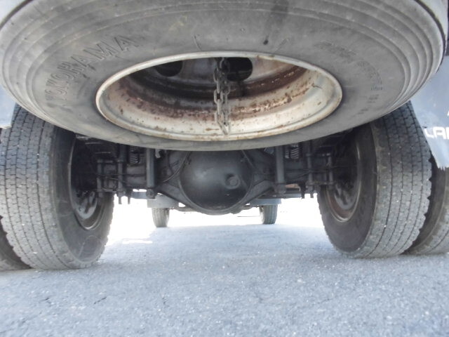 三菱ふそうキャンタークレーン4段小型（2t・3t）[写真10]