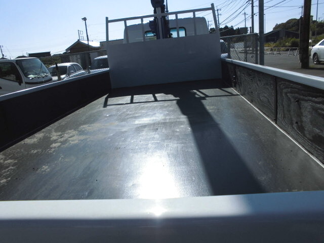 三菱ふそうキャンタークレーン4段小型（2t・3t）[写真11]