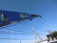 三菱ふそうキャンタークレーン4段小型（2t・3t）[写真17]