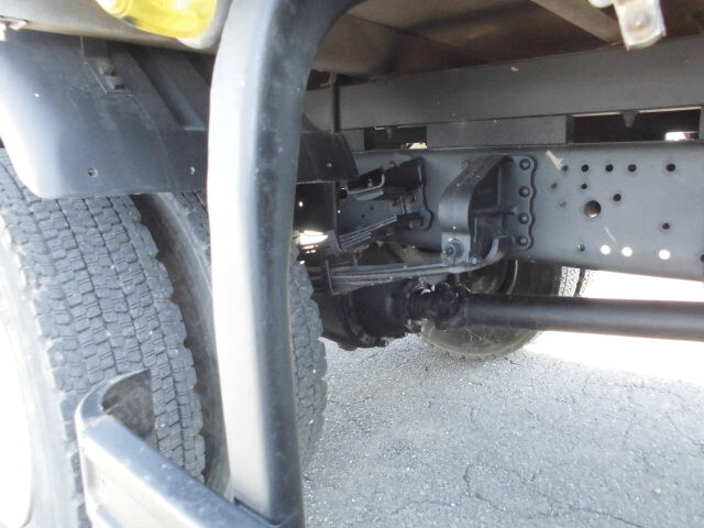 三菱ふそうキャンタークレーン4段小型（2t・3t）[写真17]