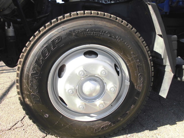 三菱ふそうキャンタークレーン4段小型（2t・3t）[写真25]