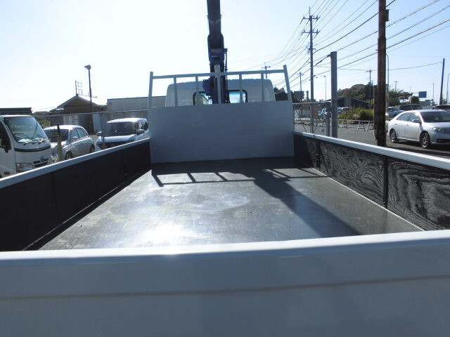 三菱ふそうキャンタークレーン4段小型（2t・3t）[写真07]