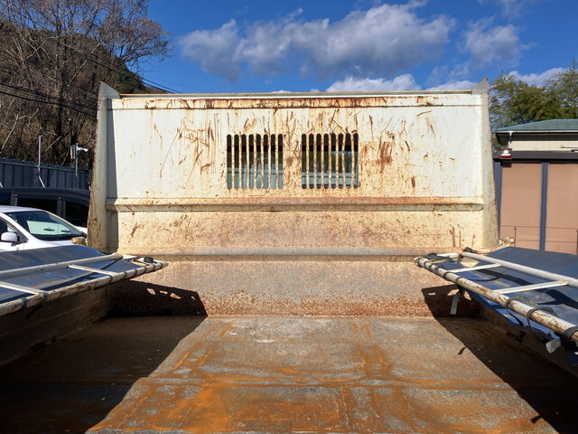 三菱ふそうキャンターダンプ小型（2t・3t）[写真13]