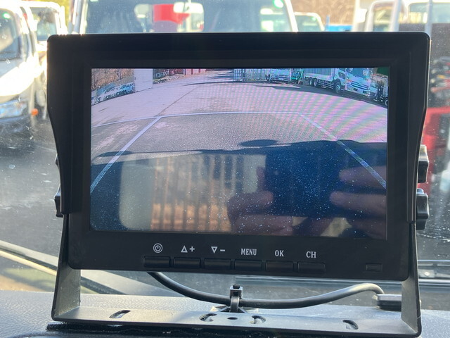 三菱ふそうキャンターダンプ小型（2t・3t）[写真38]