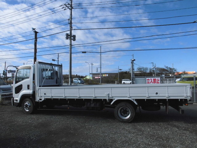 いすゞフォワード平ボディ中型（4t）[写真06]