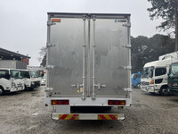 日野レンジャーアルミウイング中型（4t）[写真17]