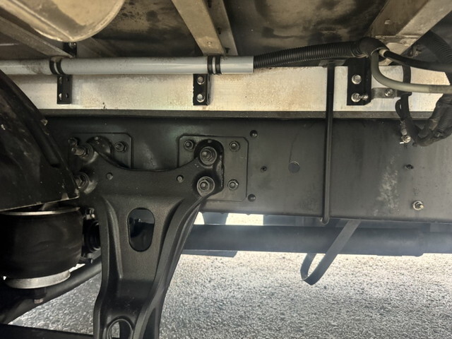 日野レンジャーアルミウイング中型（4t）[写真26]