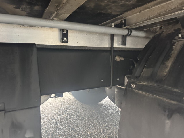 日野レンジャーアルミウイング中型（4t）[写真27]