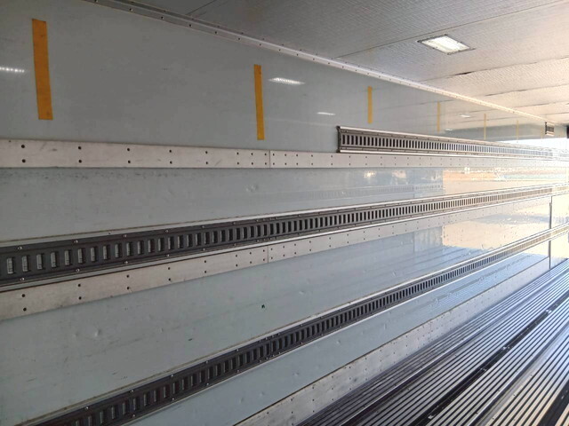 日野プロフィア冷凍車（冷蔵車）大型（10t）[写真23]