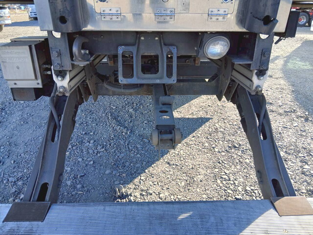 日野プロフィア冷凍車（冷蔵車）大型（10t）[写真31]