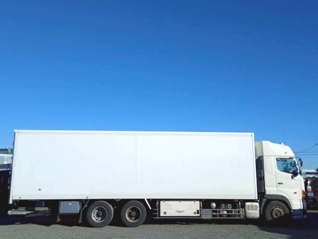 日野プロフィア冷凍車（冷蔵車）大型（10t）[写真05]
