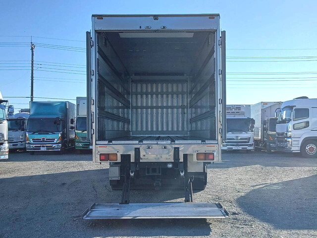 日野プロフィア冷凍車（冷蔵車）大型（10t）[写真09]