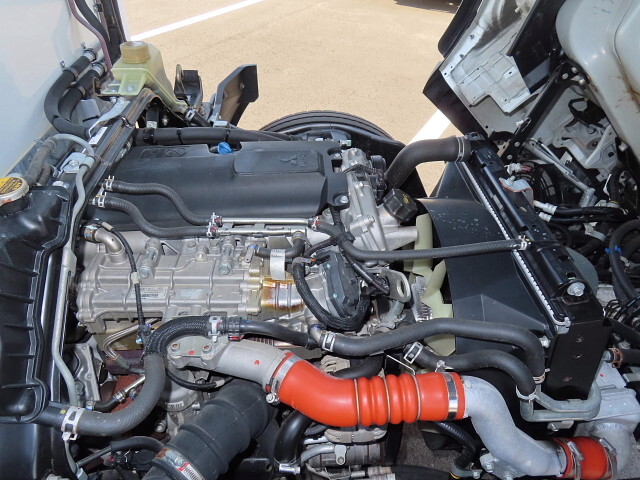 三菱ふそうキャンター冷凍車（冷蔵車）小型（2t・3t）[写真14]