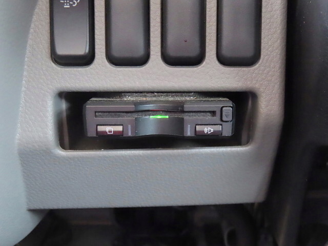 三菱ふそうキャンター冷凍車（冷蔵車）小型（2t・3t）[写真24]