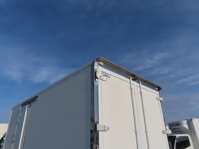 三菱ふそうキャンター冷凍車（冷蔵車）小型（2t・3t）[写真33]