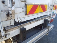 日野デュトロ冷凍車（冷蔵車）小型（2t・3t）[写真24]