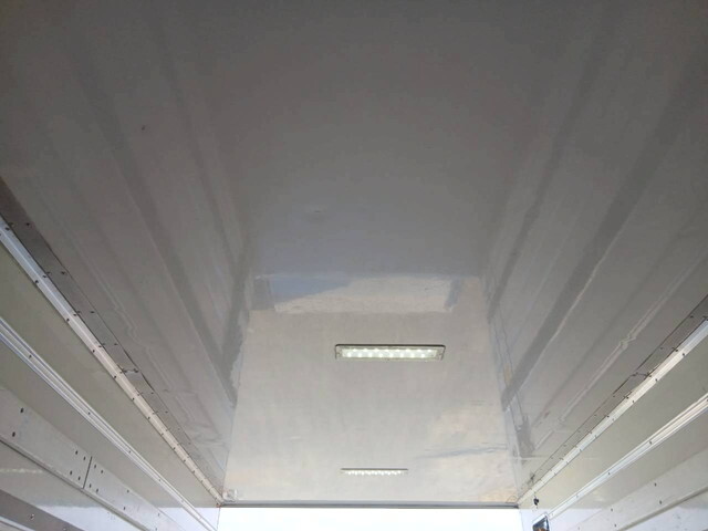 日野デュトロ冷凍車（冷蔵車）小型（2t・3t）[写真28]