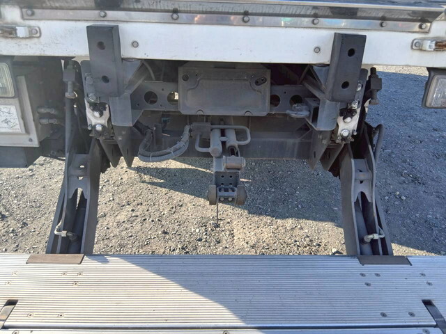 日野デュトロ冷凍車（冷蔵車）小型（2t・3t）[写真34]