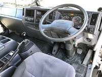 いすゞフォワード冷凍車（冷蔵車）中型（4t）[写真32]