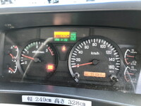 いすゞフォワード冷凍車（冷蔵車）中型（4t）[写真37]