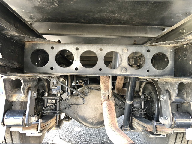 いすゞエルフ冷凍車（冷蔵車）小型（2t・3t）[写真21]