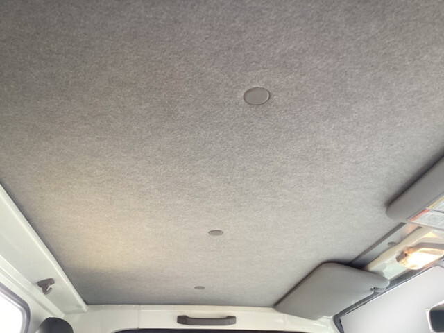 いすゞエルフ穴掘建柱車小型（2t・3t）[写真33]