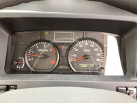 いすゞエルフ穴掘建柱車小型（2t・3t）[写真36]