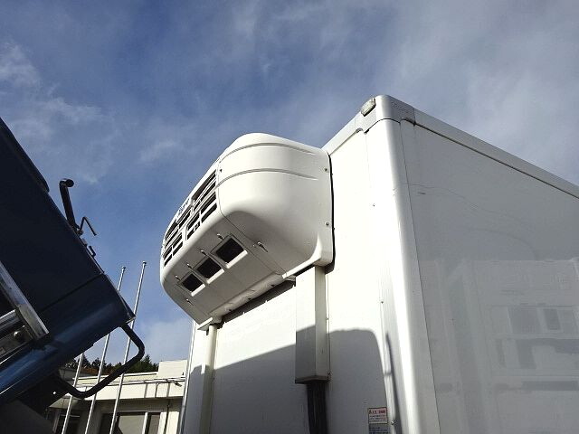 日野レンジャー冷凍車（冷蔵車）中型（4t）[写真14]