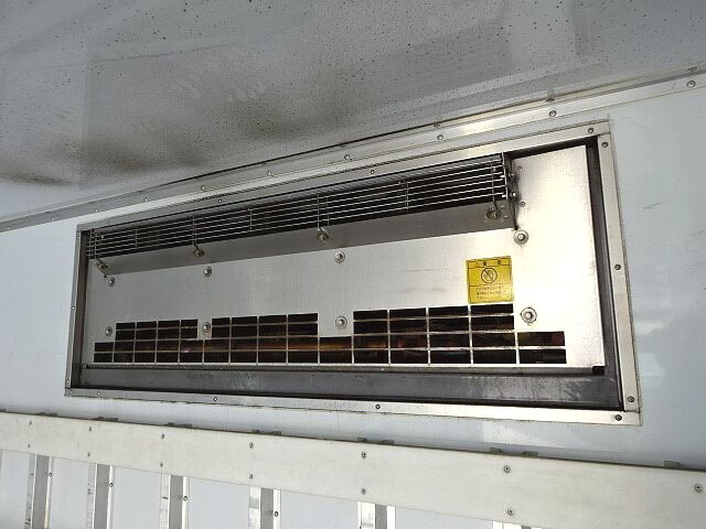 日野レンジャー冷凍車（冷蔵車）中型（4t）[写真20]