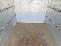 三菱ふそうキャンターアルミバン小型（2t・3t）[写真15]