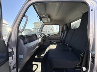 三菱ふそうキャンターアルミバン小型（2t・3t）[写真39]