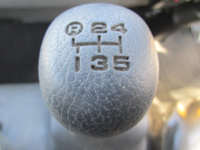 日野デュトロ高所作業車小型（2t・3t）[写真12]